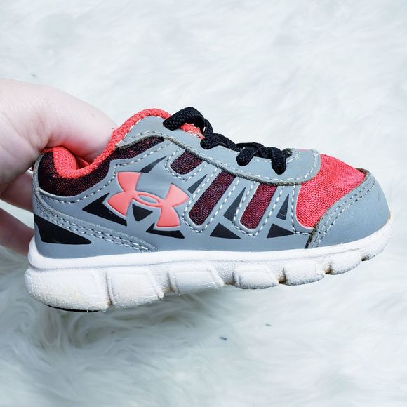 under armour no tie sneakers